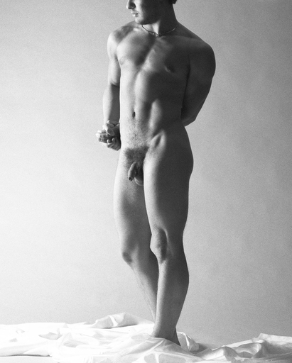 Werbe-Produktfotografie-Essen | Aktfotografie | Luftbildfotograf auf alleFotografen