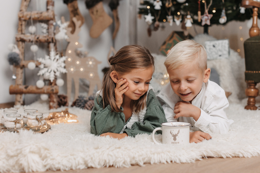 PR-Photostudio | Weihnachtsmärchen | Babyfotograf auf alleFotografen