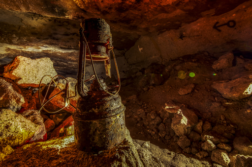 The Urban Xplorer | Lost Places | Landschaftsfotograf auf alleFotografen