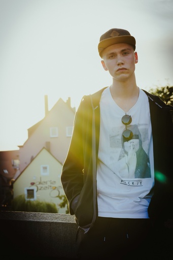 MadeByMyHand | Kreativ | Hochzeitsfotograf auf alleFotografen