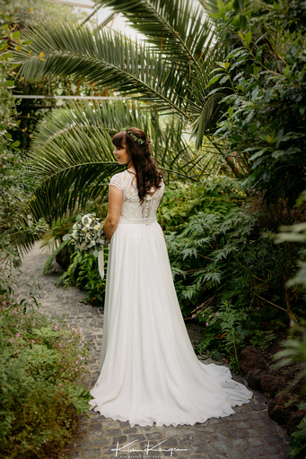 Kim Kärger Photography | Hochzeiten | Portraitfotograf auf alleFotografen