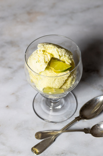 movingshades | Products & Food | Werbefotograf auf alleFotografen