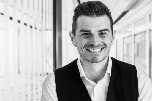 Daniel Achner Fotografie | Portrait | Pressefotograf auf alleFotografen