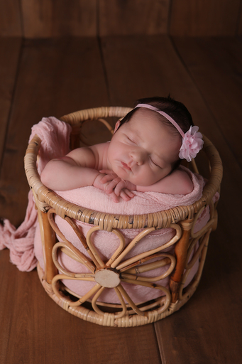 Christina De Vivo Photography  | Neugeborene | Beautyfotograf auf alleFotografen