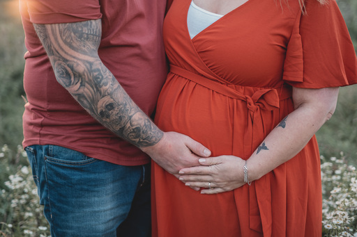 Stefanie Hürrich Fotografie | Babybauch | Familienfotograf auf alleFotografen