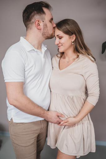 Stefanie Hürrich Fotografie | Babybauch | Paarfotograf auf alleFotografen