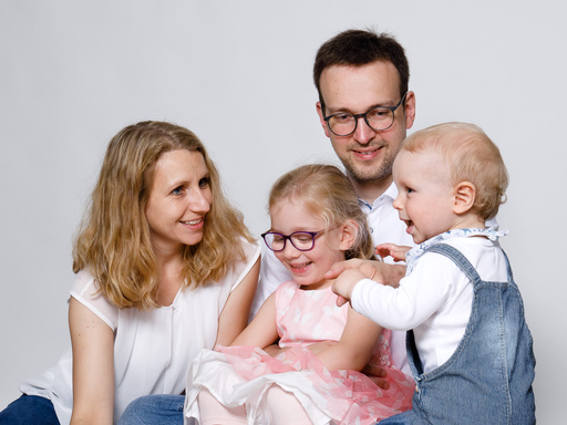 fotografin-aachen | Familienfotografie | Passbildfotograf auf alleFotografen