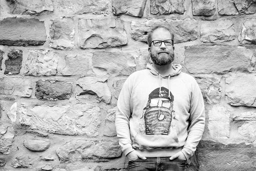 fotografin-aachen | Businessportraits | Passbildfotograf auf alleFotografen