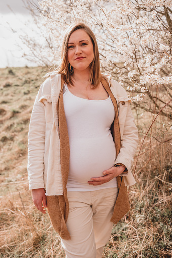 Stefanie Hürrich Fotografie | Babybauch | Kinderfotograf auf alleFotografen