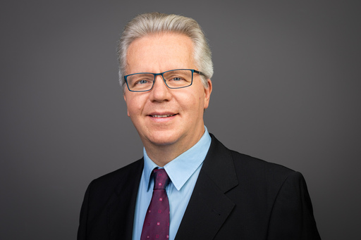 Malte Reiter Fotografie | Bewerbungsfotos Wuppertal | Portraitfotograf auf alleFotografen