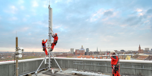 Jan Schmitz | Industrie | Bewerbungsfotograf auf alleFotografen