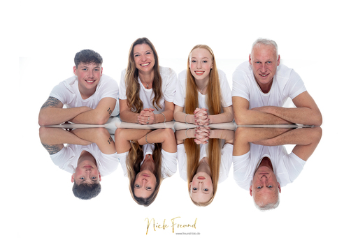 Freund Foto Fotostudio in Fürth | Familien Fotoshootings | Landschaftsfotograf auf alleFotografen
