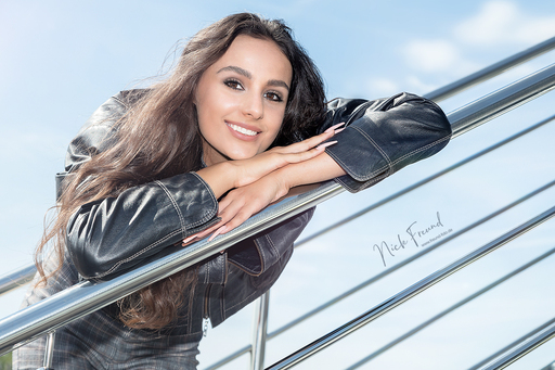 Freund Foto Fotostudio in Fürth | Fashion Aufnahmen mit Make-Up und Styling | Modefotograf auf alleFotografen