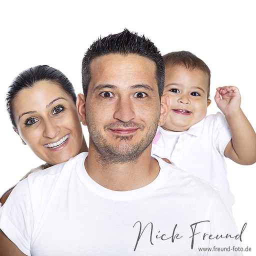 Freund Foto Fotostudio in Fürth | Familien Fotoshootings | Interiorfotograf auf alleFotografen