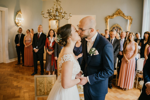 fliederfilm - Hochzeitsfilme & Hochzeitsfotografie | Hochzeitsfilme & Hochzeitsfotografie | Luftbildfotograf auf alleFotografen