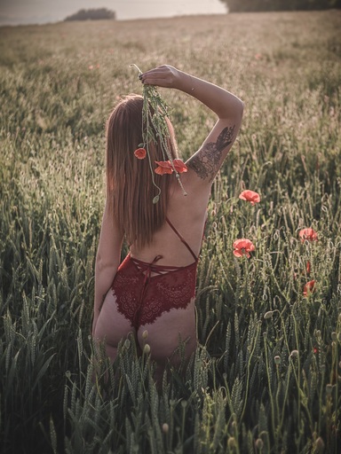 Hauser Fotografie | Sensual/Boudoir | Babyfotograf auf alleFotografen