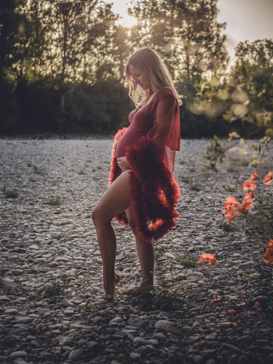 Hauser Fotografie | Babybauch | Kinderfotograf auf alleFotografen