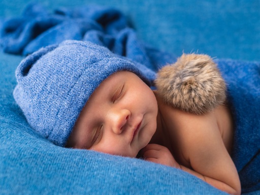 Hauser Fotografie | Newborn | Aktfotograf auf alleFotografen