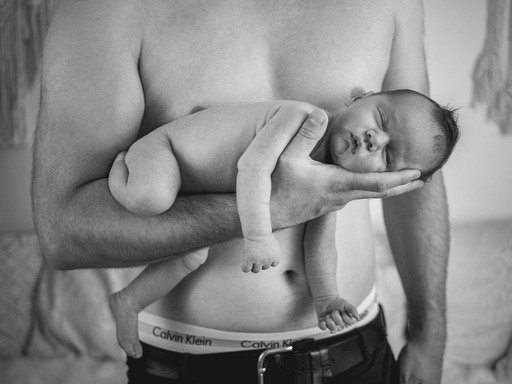 Hauser Fotografie | Newborn | Foodfotograf auf alleFotografen