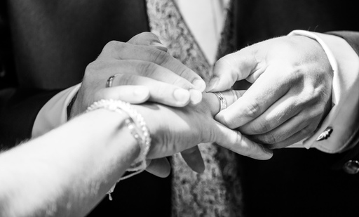 Absolutesglück - Eure Bildergeschichten | Hochzeiten | Interiorfotograf auf alleFotografen