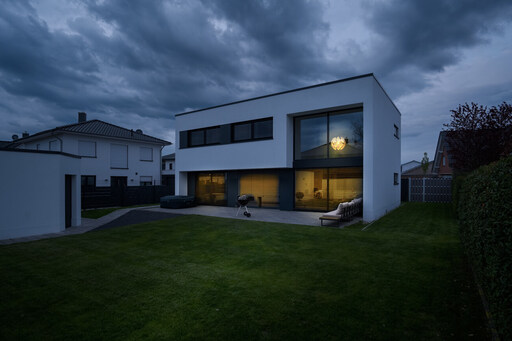 Philipp Eigner Media Production | Architektur | Imagefotograf auf alleFotografen
