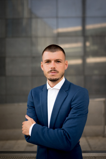 Tobias Völcker | Business | Werbefotograf auf alleFotografen