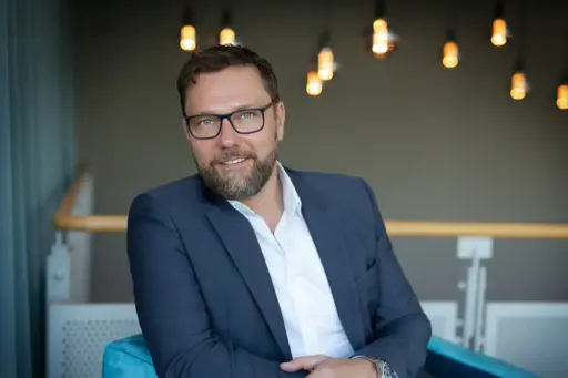 Hensel Photography | Businessfotos | Portraitfotograf auf alleFotografen