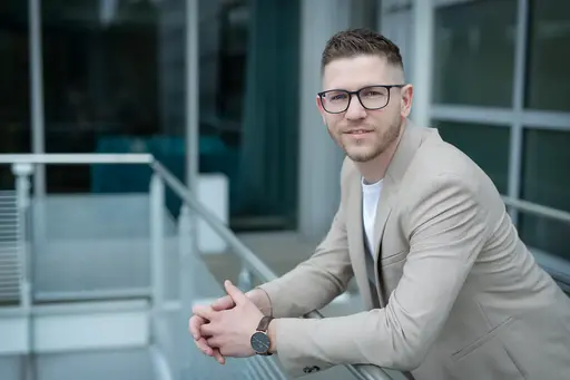 Hensel Photography | Businessfotos | Werbefotograf auf alleFotografen