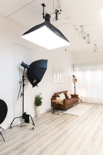 Royal & Sarah Photography | Unser Fotostudio | Portraitfotograf auf alleFotografen