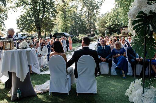 Nora Cordova Photography | Hochzeitsfotografie | Tierfotograf auf alleFotografen