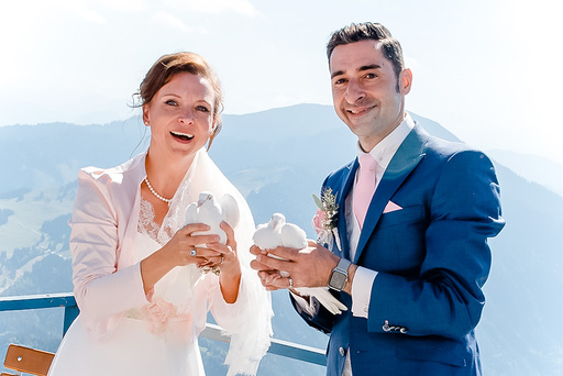 Nora Cordova Photography | Hochzeitsfotografie | Portraitfotograf auf alleFotografen