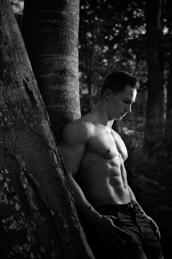 Nora Cordova Photography | Aktfotografie | Hundefotograf auf alleFotografen