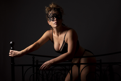 Nora Cordova Photography | Aktfotografie | Imagefotograf auf alleFotografen