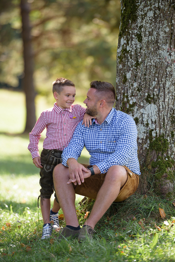Nora Cordova Photography | Familienshooting | Aktfotograf auf alleFotografen