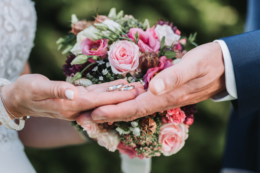 Sarah Genuit Fotografie | Hochzeit | Pferdefotograf auf alleFotografen