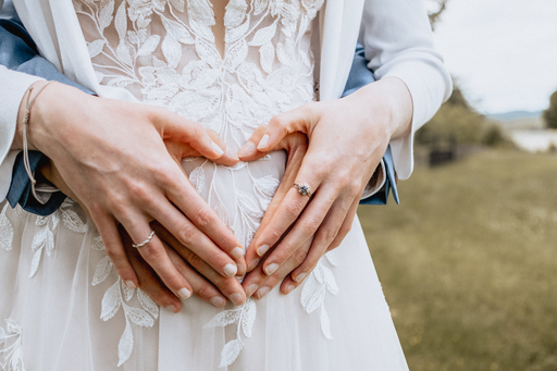 Sarah Genuit Fotografie | Hochzeit | Familienfotograf auf alleFotografen