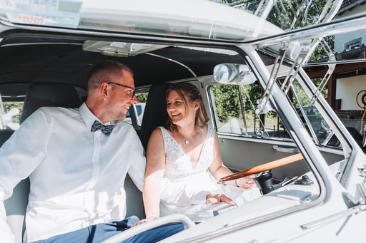 Sarah Genuit Fotografie | Hochzeit | Tierfotograf auf alleFotografen