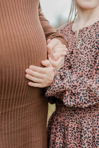 foto.heimwerk.statt Baby-, Kinder- und Familienfotografie Katharina Welte | Babybauch | Babyfotograf auf alleFotografen