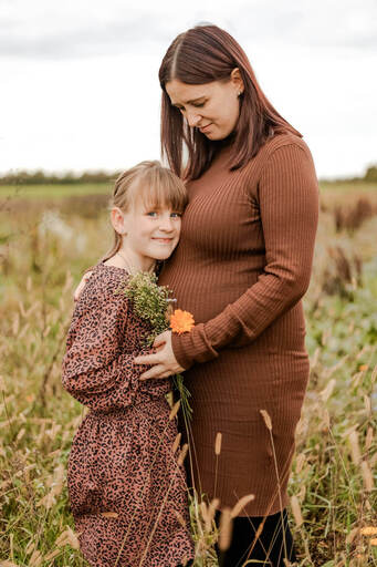 foto.heimwerk.statt Baby-, Kinder- und Familienfotografie Katharina Welte | Babybauch | Babyfotograf auf alleFotografen