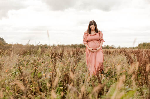 foto.heimwerk.statt Baby-, Kinder- und Familienfotografie Katharina Welte | Babybauch | Babyfotograf auf alleFotografen