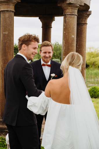 AKB Fotografie | Hochzeiten | Babyfotograf auf alleFotografen