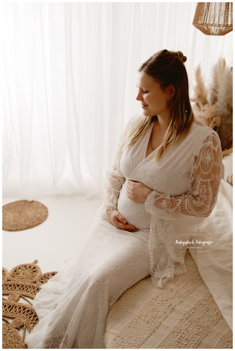 Babyglück Fotografie by Manü Matz  | BABYBAUCH | Familienfotograf auf alleFotografen