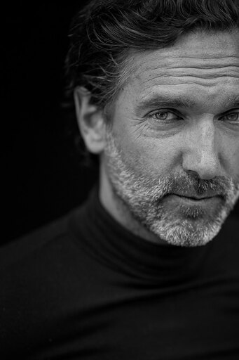 HyImage - Fotografie und Film by Caleb Ridgeway | Portrait | Imagefotograf auf alleFotografen