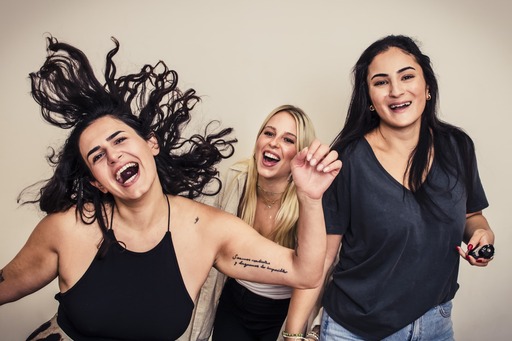 PRESS THE BUTTON Innsbruck | Familienfotos | Bewerbungsfotograf auf alleFotografen