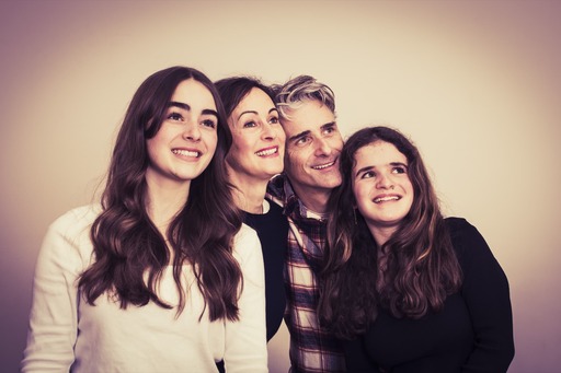 PRESS THE BUTTON Innsbruck | Familienfotos | Paarfotograf auf alleFotografen