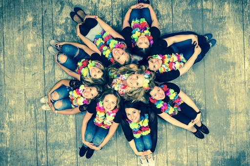 PRESS THE BUTTON Innsbruck | Poltern / JGA | Bewerbungsfotograf auf alleFotografen