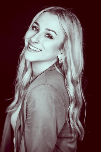 PRESS THE BUTTON Innsbruck | Portrait | Pressefotograf auf alleFotografen