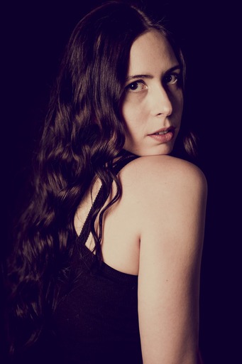 PRESS THE BUTTON Innsbruck | Portrait | Portraitfotograf auf alleFotografen