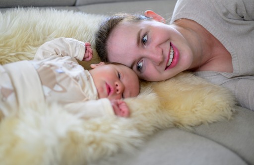 nadinefotografie by Nadine Molnar | Newborn | Hochzeitsfotograf auf alleFotografen