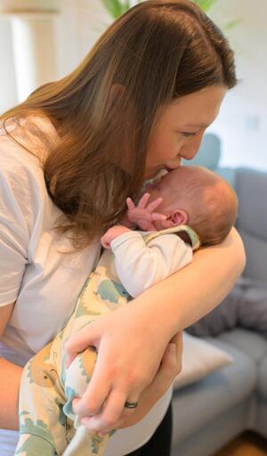 nadinefotografie by Nadine Molnar | Newborn | Familienfotograf auf alleFotografen